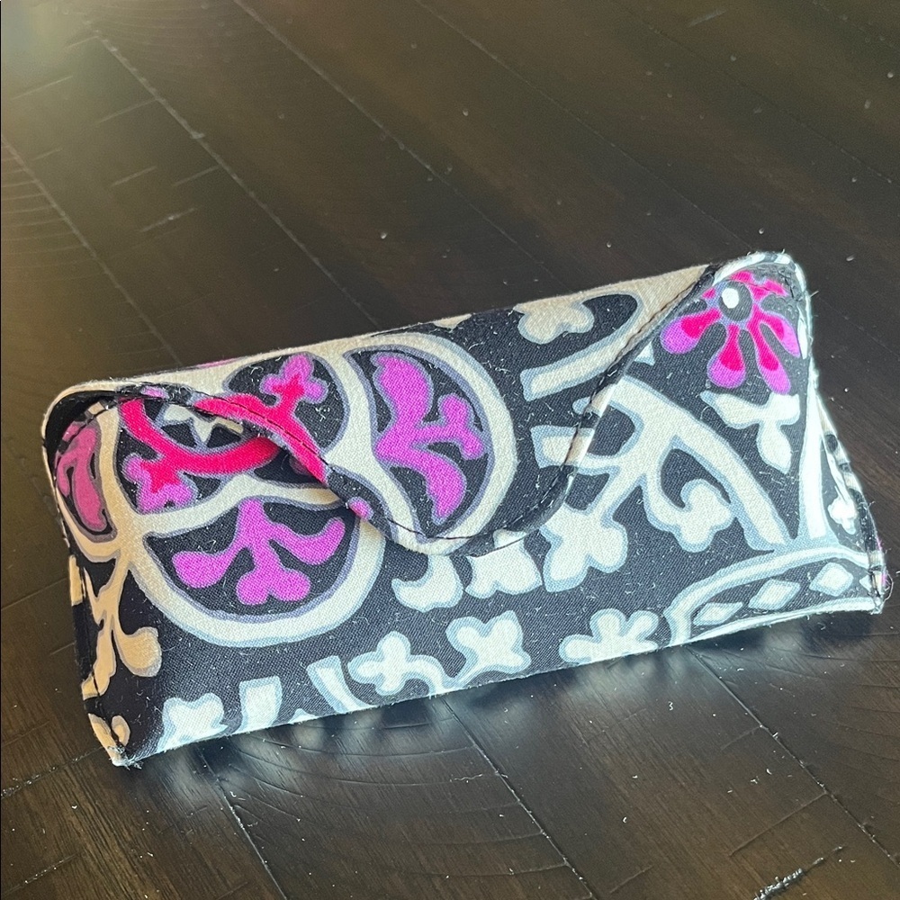 Vera Bradley Black and Pink Sunglasses Case NWT